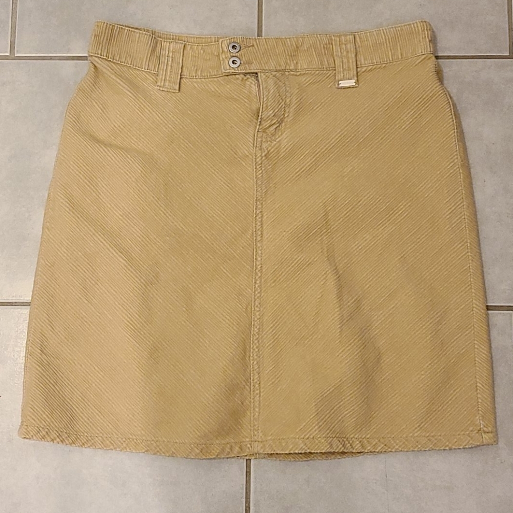 Billabong skirt Corduroy look